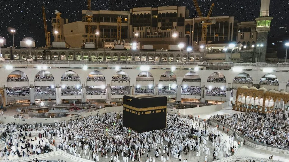 الكعبة في المسجد الحرام، صورة أرشيفية توضيحية